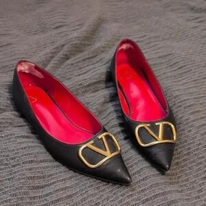 Valentino Flats Shoes Size 8.5 (1500 Retail!)
